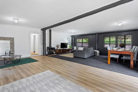 Sunshine Coast Farm Stay  - Tourism Canberra 2