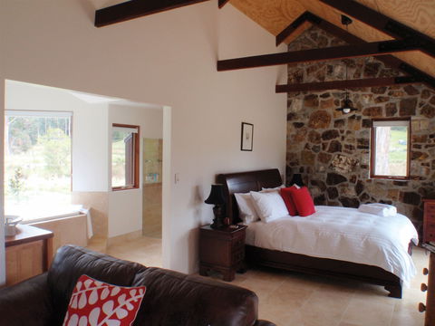 Adventure Bay Retreat - Tourism Canberra 2