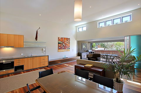 Beach Villa 17, East On Byron - Tourism Canberra 2