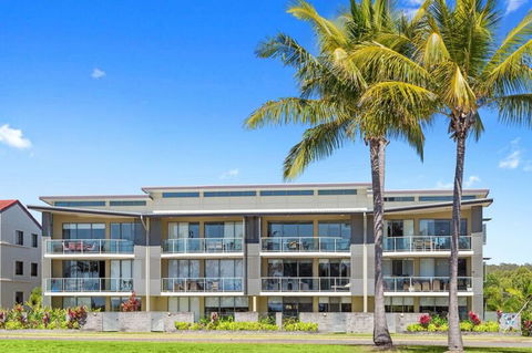 Beaches On Lammermoor Apartments - Tourism Canberra 0
