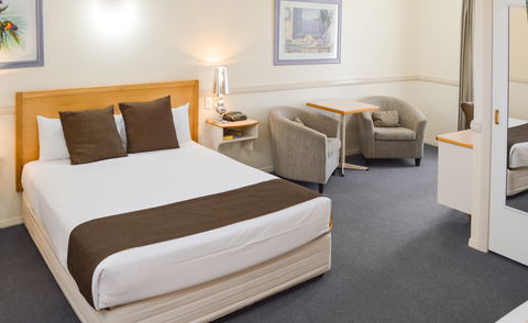 Best Western Ambassador Motor Lodge - Tourism Canberra 1