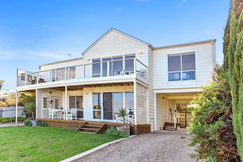 Breezes - Underwood Avenue Goolwa Beach - Tourism Canberra 0