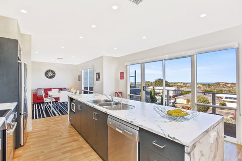 Breezes - Underwood Avenue Goolwa Beach - Tourism Canberra 2