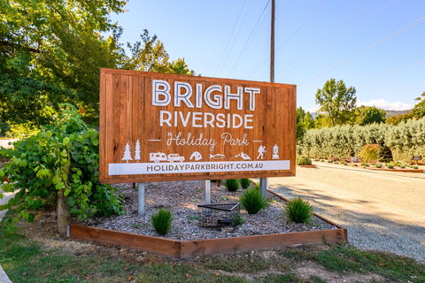 Bright Riverside Holiday Park - Tourism Canberra 1