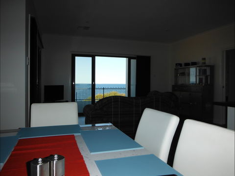 Coastal Getaway - Tourism Canberra 1