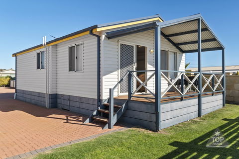 Geraldton Belair Gardens Caravan Park - Tourism Canberra 2