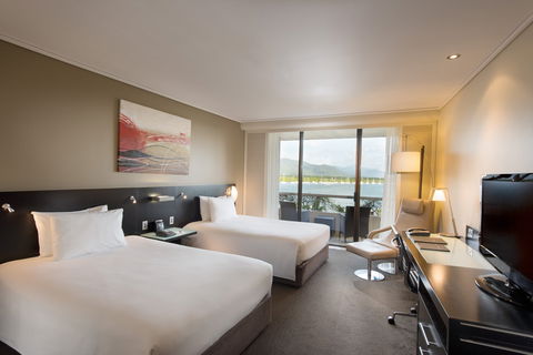 Hilton Cairns - Tourism Canberra 2