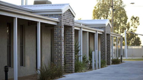 Kennedy Villas - Tourism Canberra 0