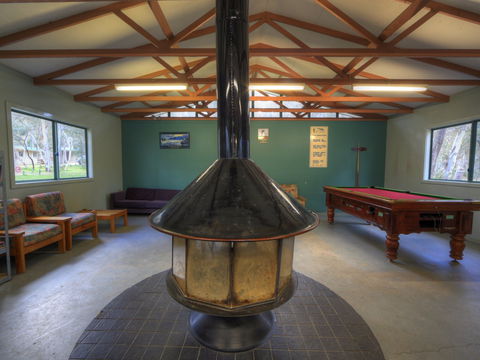 Kosciuszko Tourist Park - Tourism Canberra 1