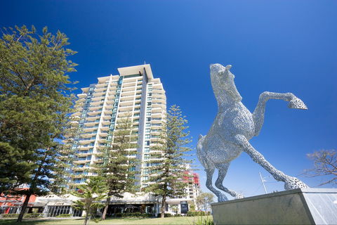 Mantra Broadbeach On The Park - Tourism Canberra 0