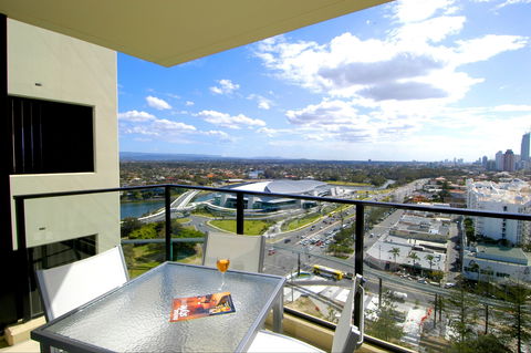 Mantra Broadbeach On The Park - Tourism Canberra 2