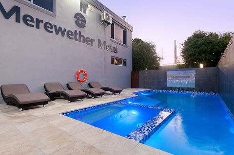 Merewether Motel - Tourism Canberra 0