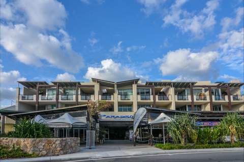 Paradiso Resort - Tourism Canberra 0