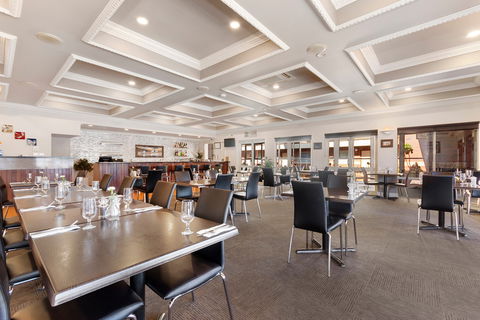 Quality Inn Railway - Tourism Canberra 0