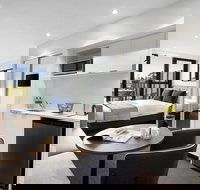 Quest St Kilda Road - Tourism Canberra