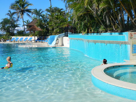 Royal Palm On The Beach - Tourism Canberra 1