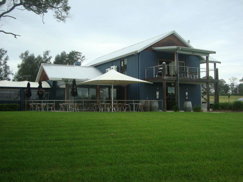 Tatler Vineyard Accommodation - Tourism Canberra 0