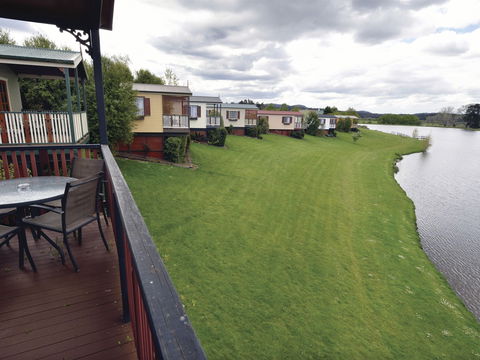 Tiers Cottages - Tourism Canberra 2