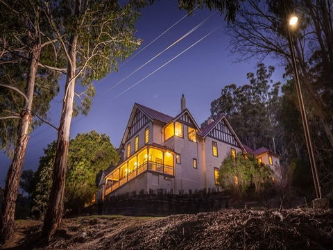 Yarrangobilly Caves House: Guest Rooms - Tourism Canberra 0
