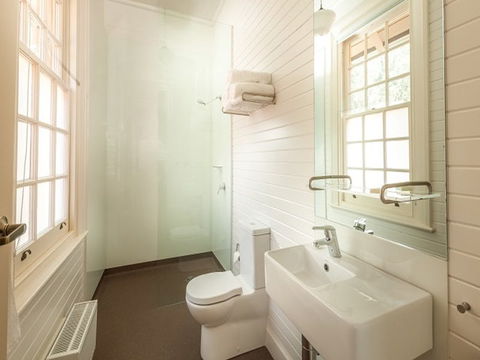 Yarrangobilly Caves House: Guest Rooms - Tourism Canberra 2
