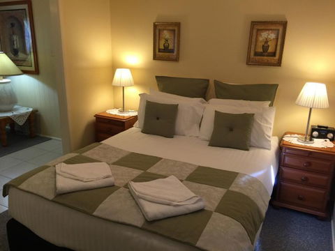 Curtis Falls Mountain Retreat - Tourism Canberra 8