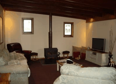 Billabong Cottage Bed And Breakfast - Tourism Canberra 3