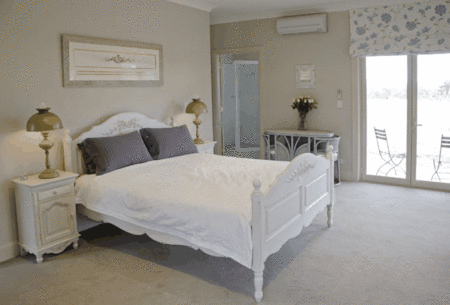 Myan Breezes Guesthouse - Tourism Canberra