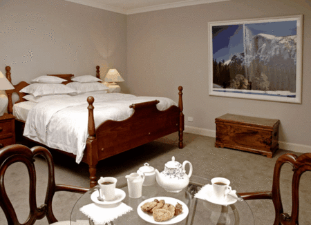 Myan Breezes Guesthouse - Tourism Canberra 3