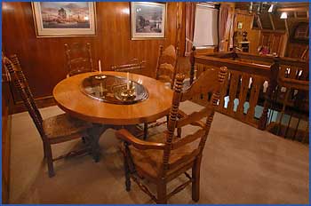 A Camelot Tower And Penthouse - Tourism Canberra 1
