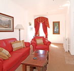 Crest Castle Bed and Breakfast - Tourism Canberra
