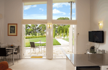 The Gatehouse At Villa Raedward - Tourism Canberra 4