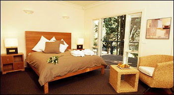 Lochiel Luxury Accommodation - Tourism Canberra 0