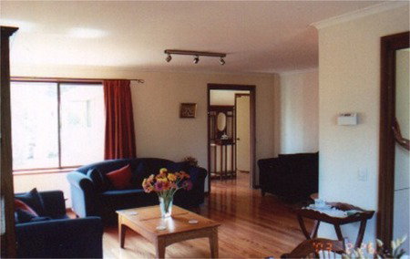 Hideaway On Hinkler - Tourism Canberra 4