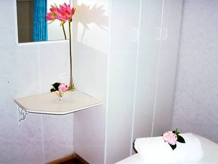 Flinders Caravan Park - Tourism Canberra 4