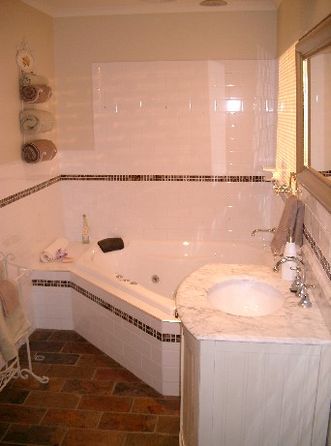Heatherington Cottage - Tourism Canberra 2