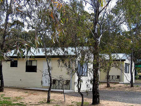 A Line Holiday Village - Tourism Canberra 0