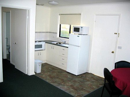 A Line Holiday Village - Tourism Canberra 2