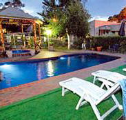 Mirrabooka Units - Tourism Canberra