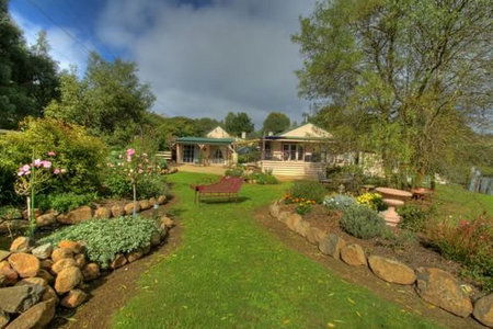 Peppermint Springs Retreat & Day Spa - Tourism Canberra 0