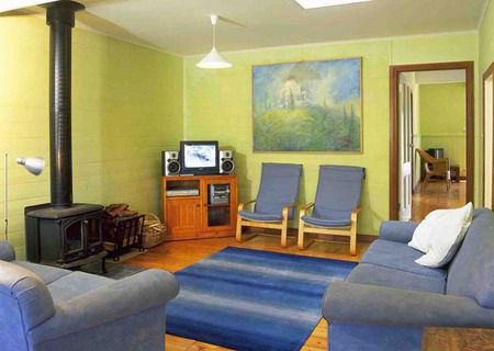 Cliffs Cottage - Tourism Canberra 3