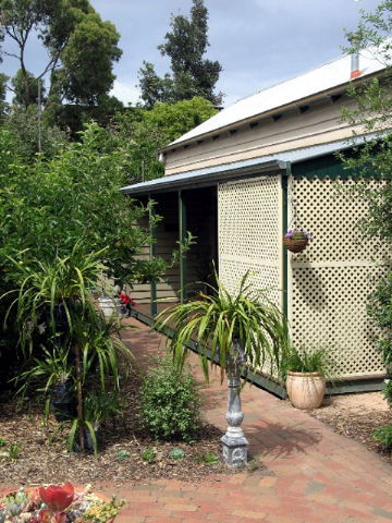 Trafalgar Cottage - Tourism Canberra 5