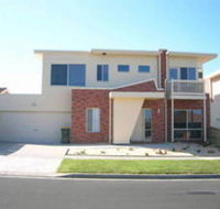 Le Manor - Tourism Canberra