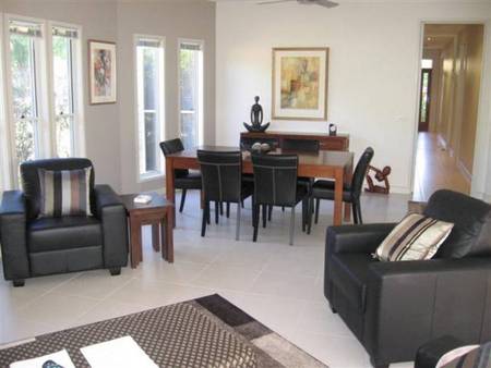 Abalina Cottages - Tourism Canberra 1