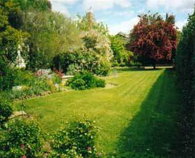 Maryborough Guest House - Tourism Canberra 1