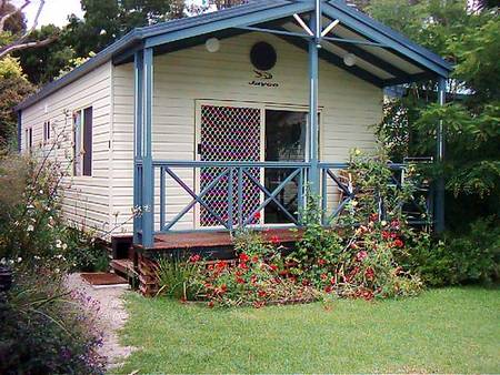Beach Park Tourist Caravan Park - Tourism Canberra 1