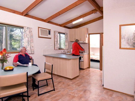 A Maze N Things Holiday Park - Tourism Canberra 2