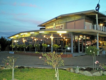 Best Westlander Sundowner Motel - Tourism Canberra 1