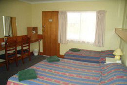 Majestic Motel - Tourism Canberra 0
