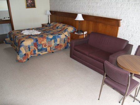 Darlot Motor Inn - Tourism Canberra 4