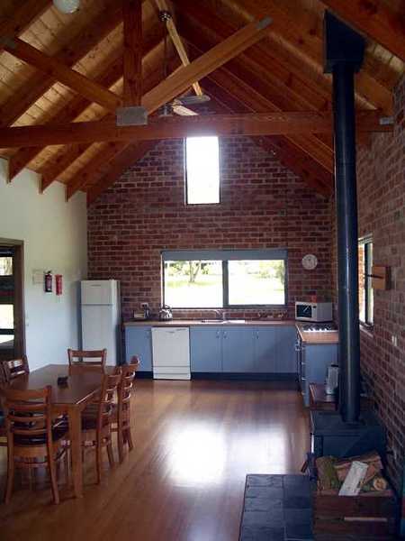 Prom Coast Holiday Lodge - Tourism Canberra 3
